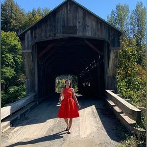 Meet your Posher, Dennise